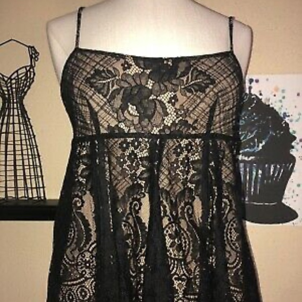 BCBG MaxAzria black lace spaghetti strap top size large